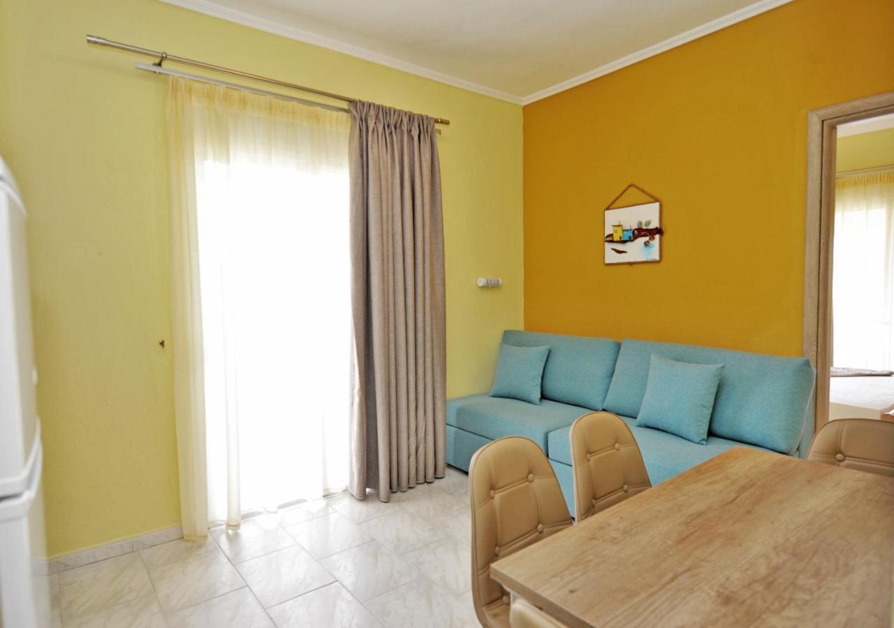 Dionisos Apartments Paralia Dionysiou Dış mekan fotoğraf