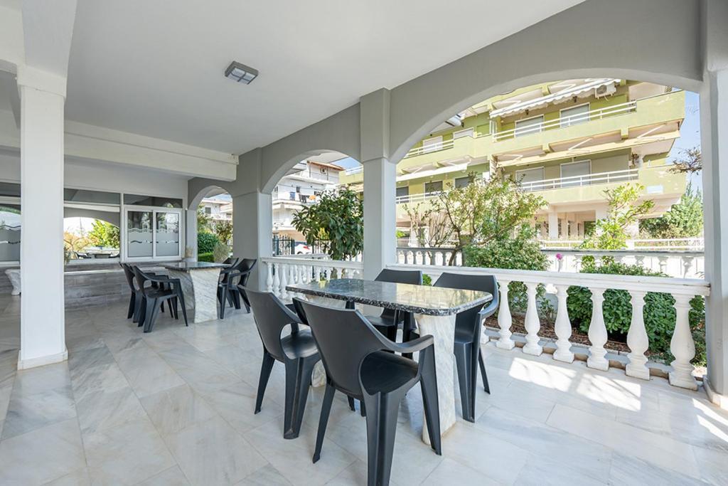 Dionisos Apartments Paralia Dionysiou Dış mekan fotoğraf